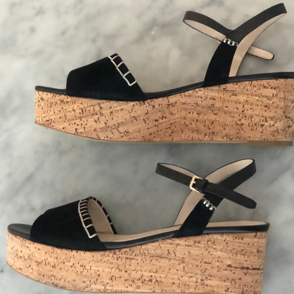 :: Cute Cork COLE HAAN Sandals ::